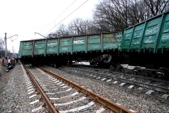 Explosion of railroad tracks at Yasinovataya station in Donetsk Region