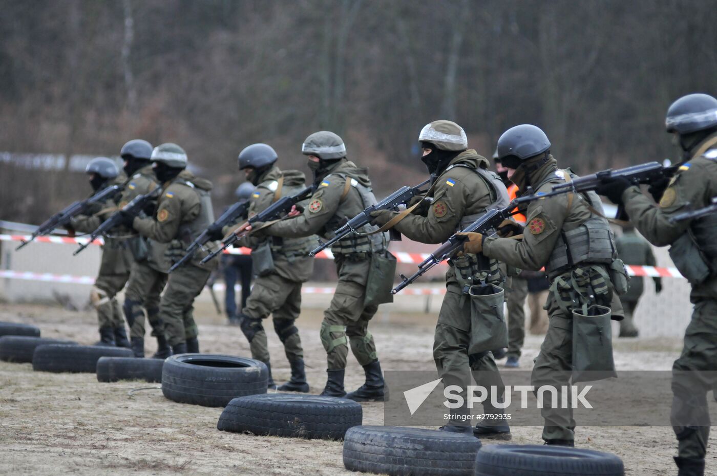Ukraine's National Guard soldiers undergo NATO combat training