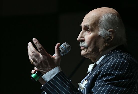Actor Vladimir Zeldin's evening, "I Love You All"