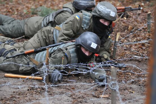 Ukraine's National Guard soldiers undergo NATO combat training