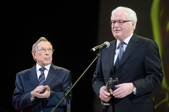 Themis award ceremony