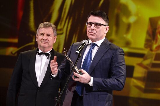 Themis award ceremony