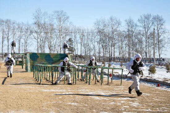 Professional soldiers undergo combat training in Amur Region