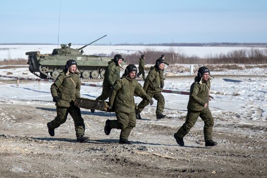 Professional soldiers undergo combat training in Amur Region