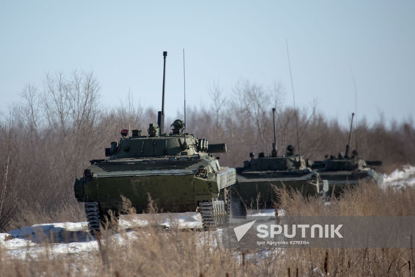 Professional soldiers undergo combat training in Amur Region