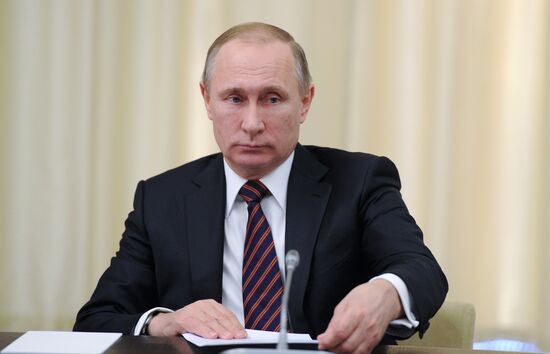 Vladimir Vladimir Putin meets with Application Committee of World Youth and Student Festival