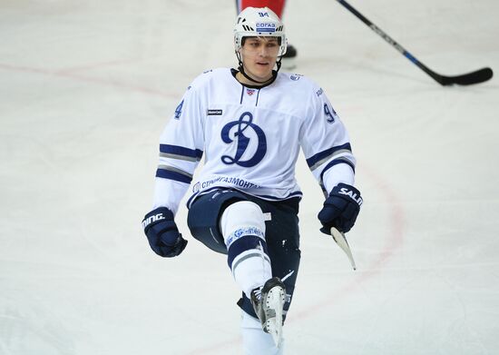Ice hockey. KHL. CSKA vs. Dynamo
