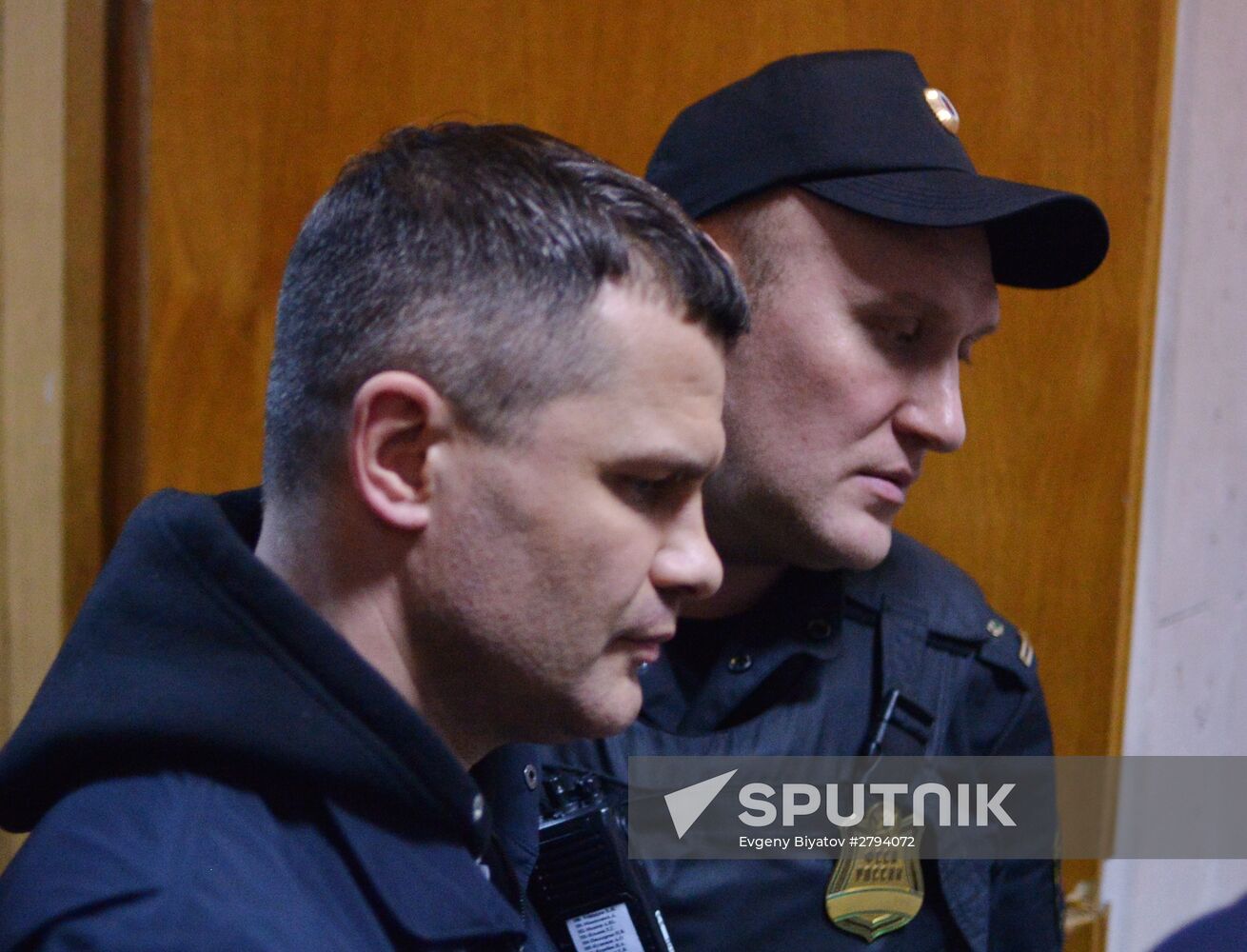 Court considers arrest warrant for Domodedovo airport chairman Dmitry Kamenshchik