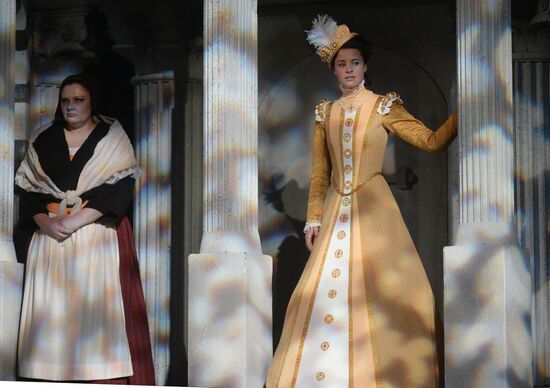 Dress rehearsal of Don Giovanni play premiered at Yermolova Theater