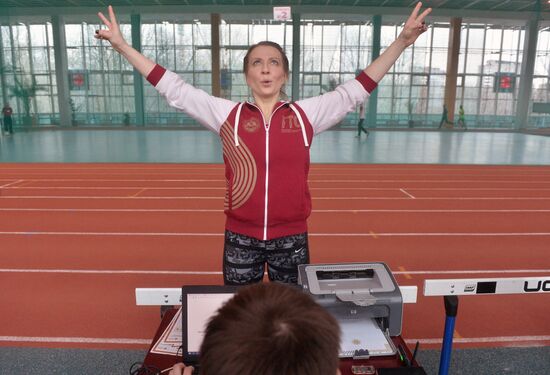 TV hostess Yana Churikova passes national physical fitness requirements