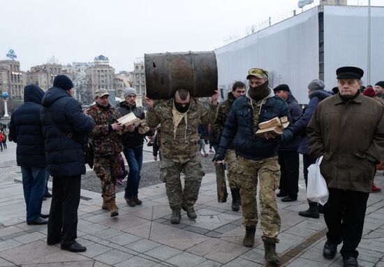 People's Veche (Assembly) of radicals on Indepence Square in Kiev