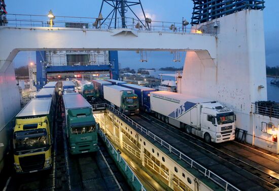 Baltiysk-Sassnitz ferry line opening