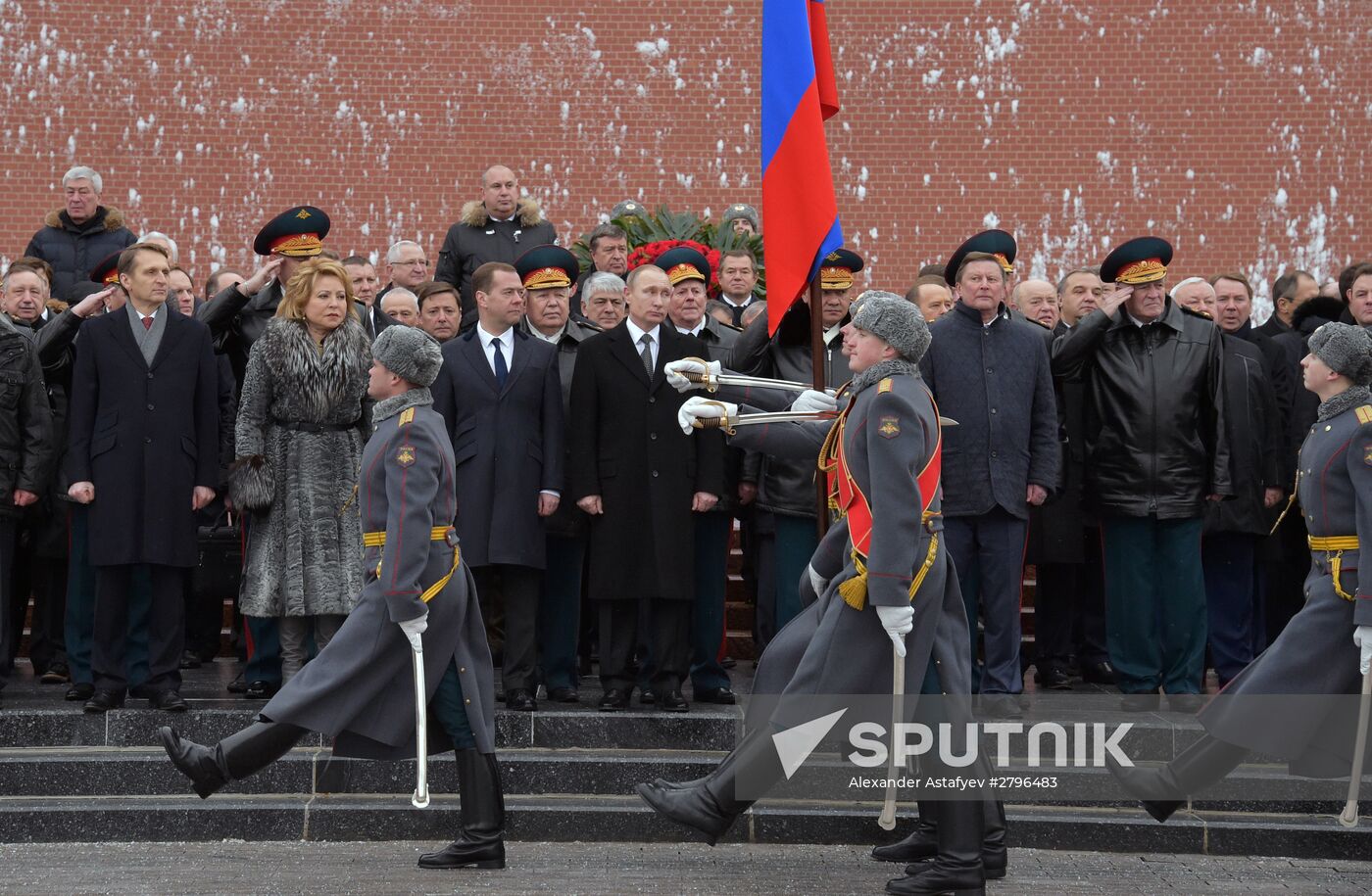 Wreath-laying ceremony at Tomb of Unknown Soldier on Defender of the Fatherland Day
