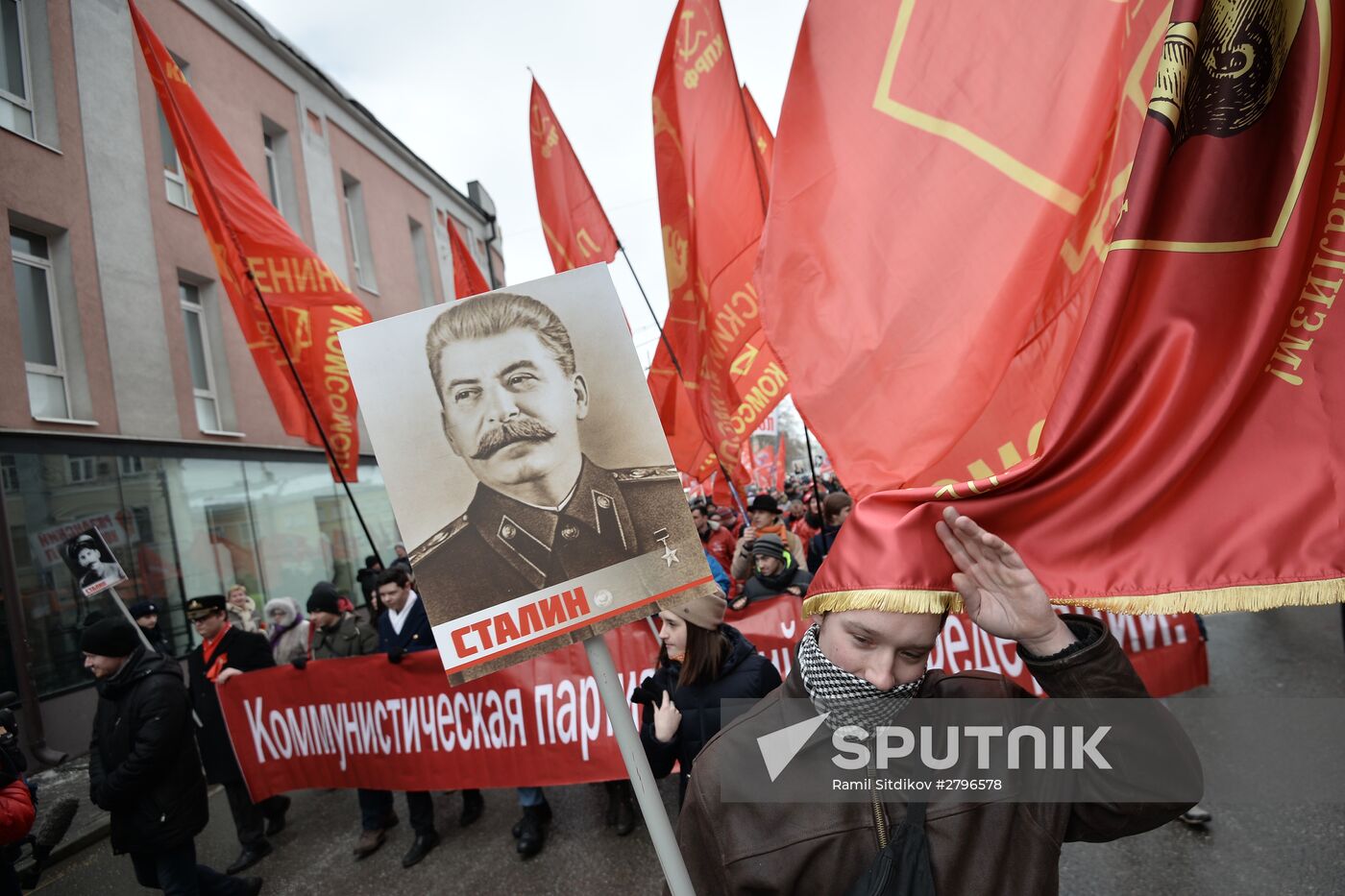 Communist Party's march and rally devoted to 98th anniversary of Soviet Army and Navy