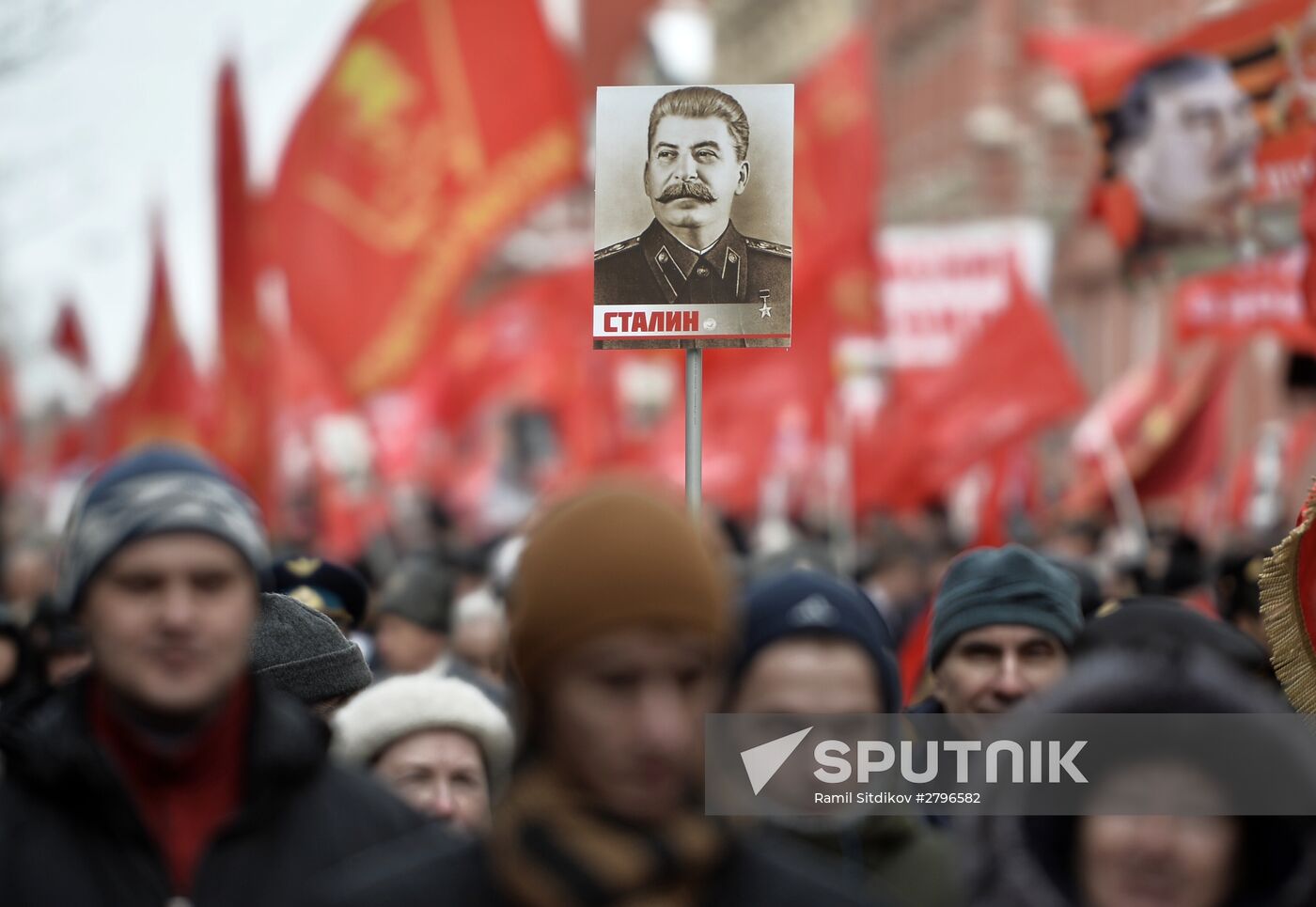 Communist Party's march and rally devoted to 98th anniversary of Soviet Army and Navy