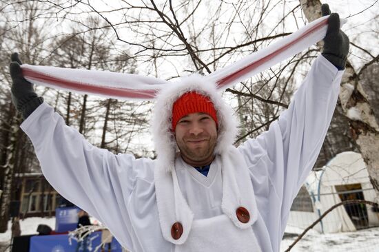 Battle Sledge, 4th festival of quaint sleds