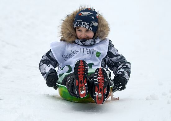 Battle Sledge, 4th festival of quaint sleds