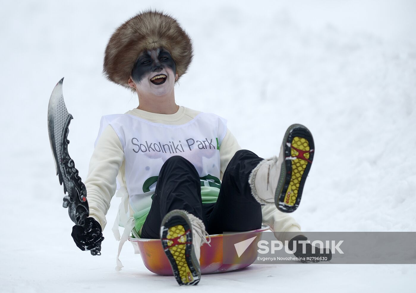 Battle Sledge, 4th festival of quaint sleds