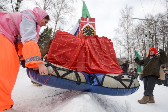Battle Sledge, 4ht festival of quaint sleds