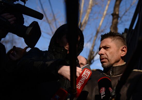 Court hears case of actor Valery Nikolaev charged with massive car crash