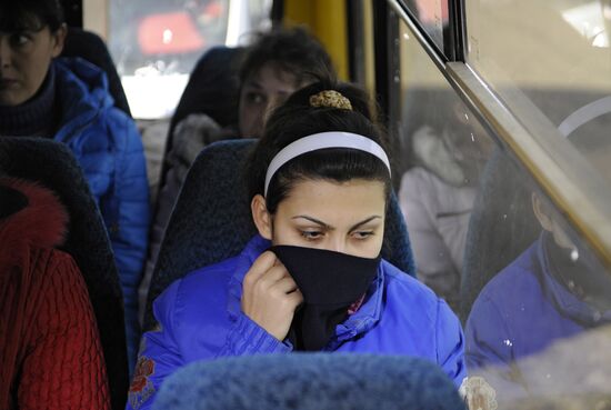 Lugansk People's Republic and Kiev swap POWs under 3 by 6 format