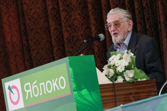 Yabloko party congress