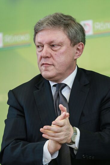 Yabloko party congress