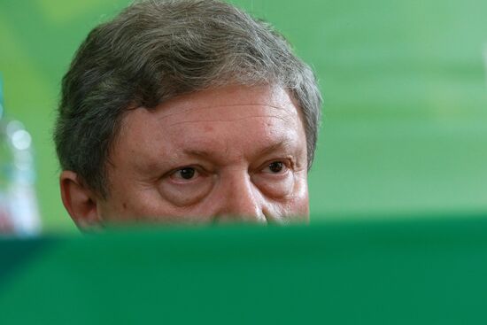 Yabloko party congress