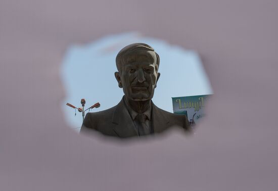 Syria. First day of truce