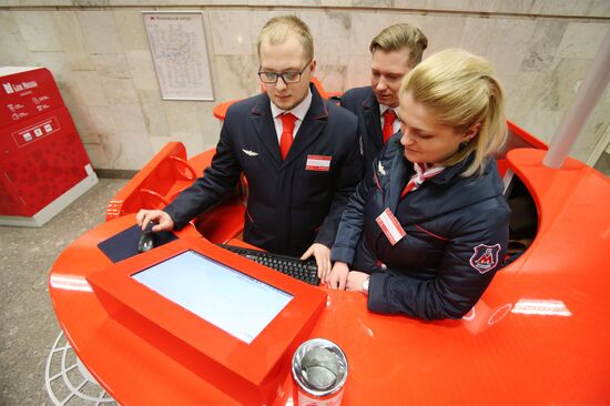 Moscow Metro sets up new "Live Chat" information counters