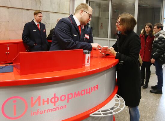 Moscow Metro sets up new "Live Chat" information counters