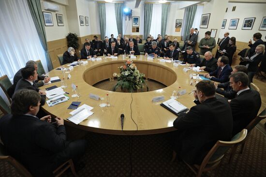 Deputy Prime Minister Dmitry Rogozin holds meeting on military aviation