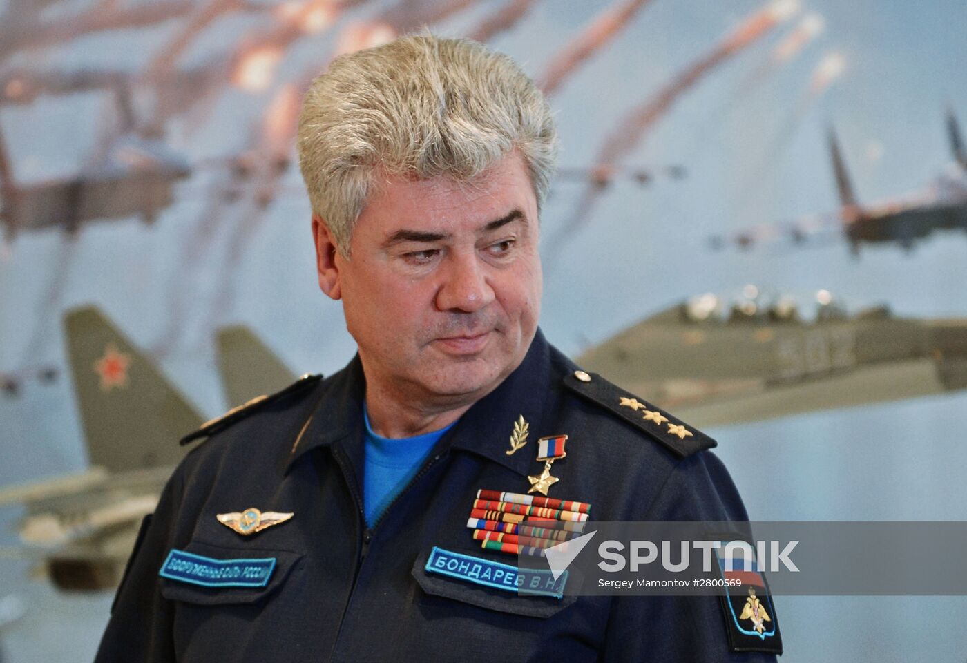 Deputy Prime Minister Dmitry Rogozin holds meeting on military aviation