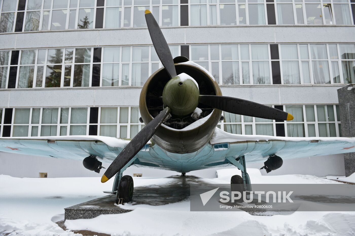 Deputy Prime Minister Dmitry Rogozin holds meeting on military aviation