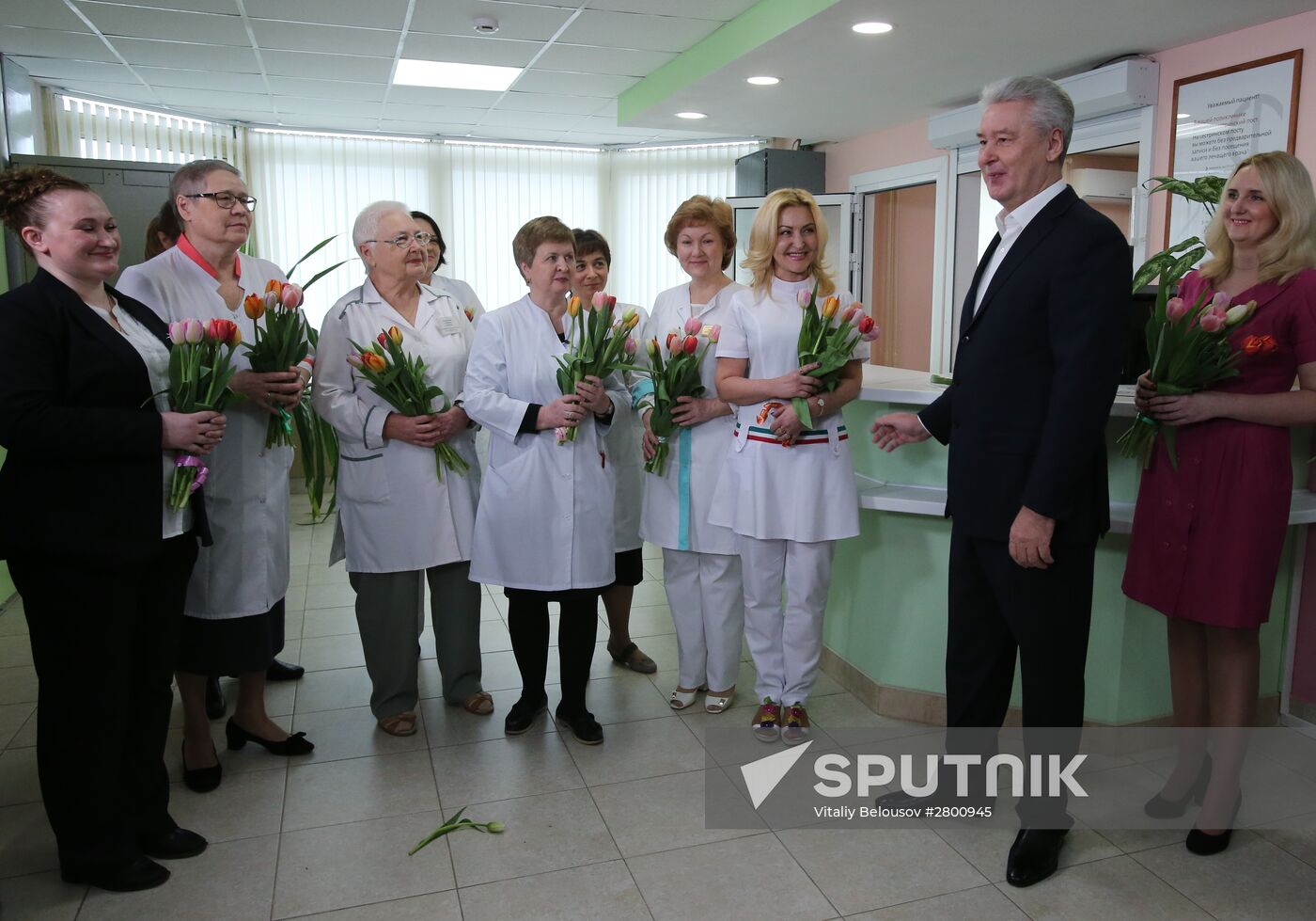 Moscow mayor visits outpatient clinic