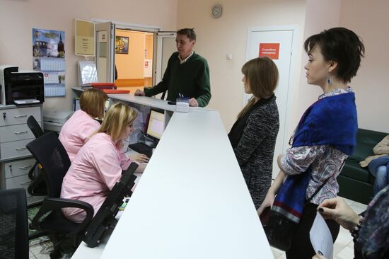 Moscow mayor visits outpatient clinic