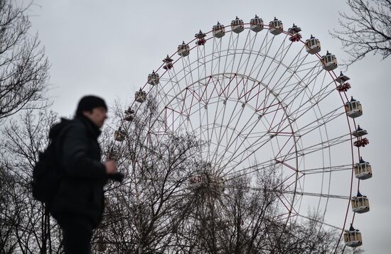 Amusement rides dismantled at the VDNKh park