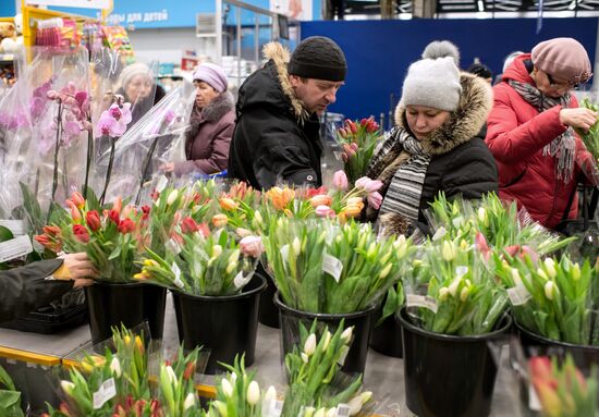 Flowers sold for March 8th holiday