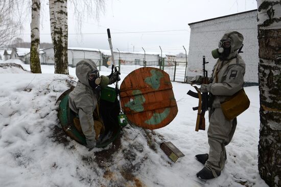 "Makeup under Camouflage" contest for female troops in Pereslavl-Zalessky