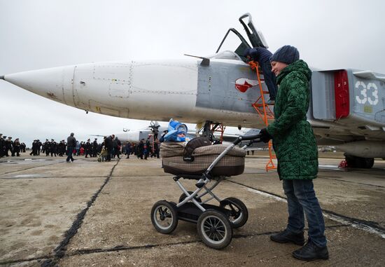 Black Sea Fleet aviation celebrates 95th anniversary