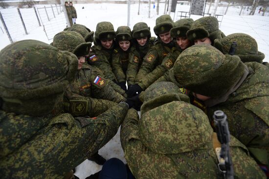 "Makeup under Camouflage" contest for female troops in Pereslavl-Zalessky