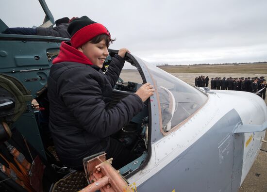 Black Sea Fleet aviation celebrates 95th anniversary