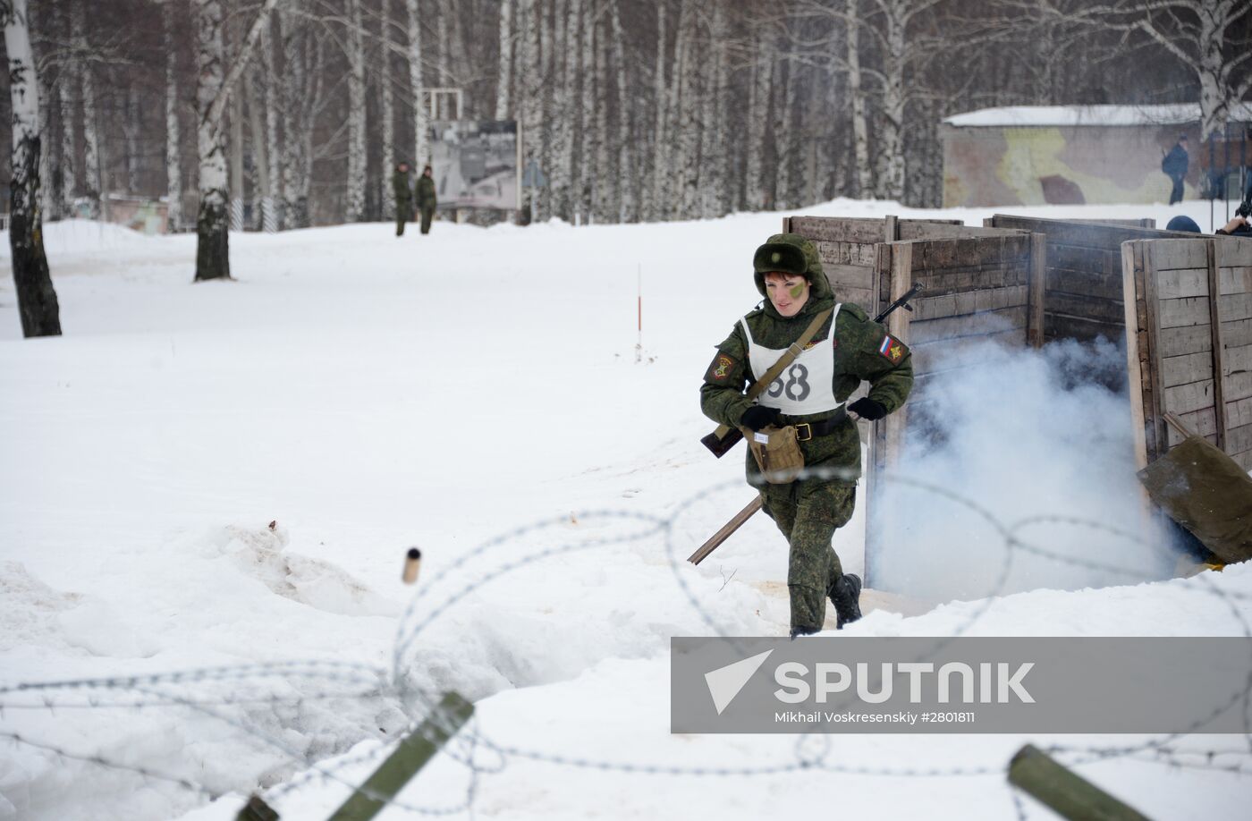 "Makeup under Camouflage" contest for female troops in Pereslavl-Zalessky