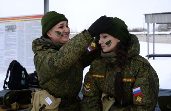 "Makeup under Camouflage" contest for female troops in Pereslavl-Zalessky