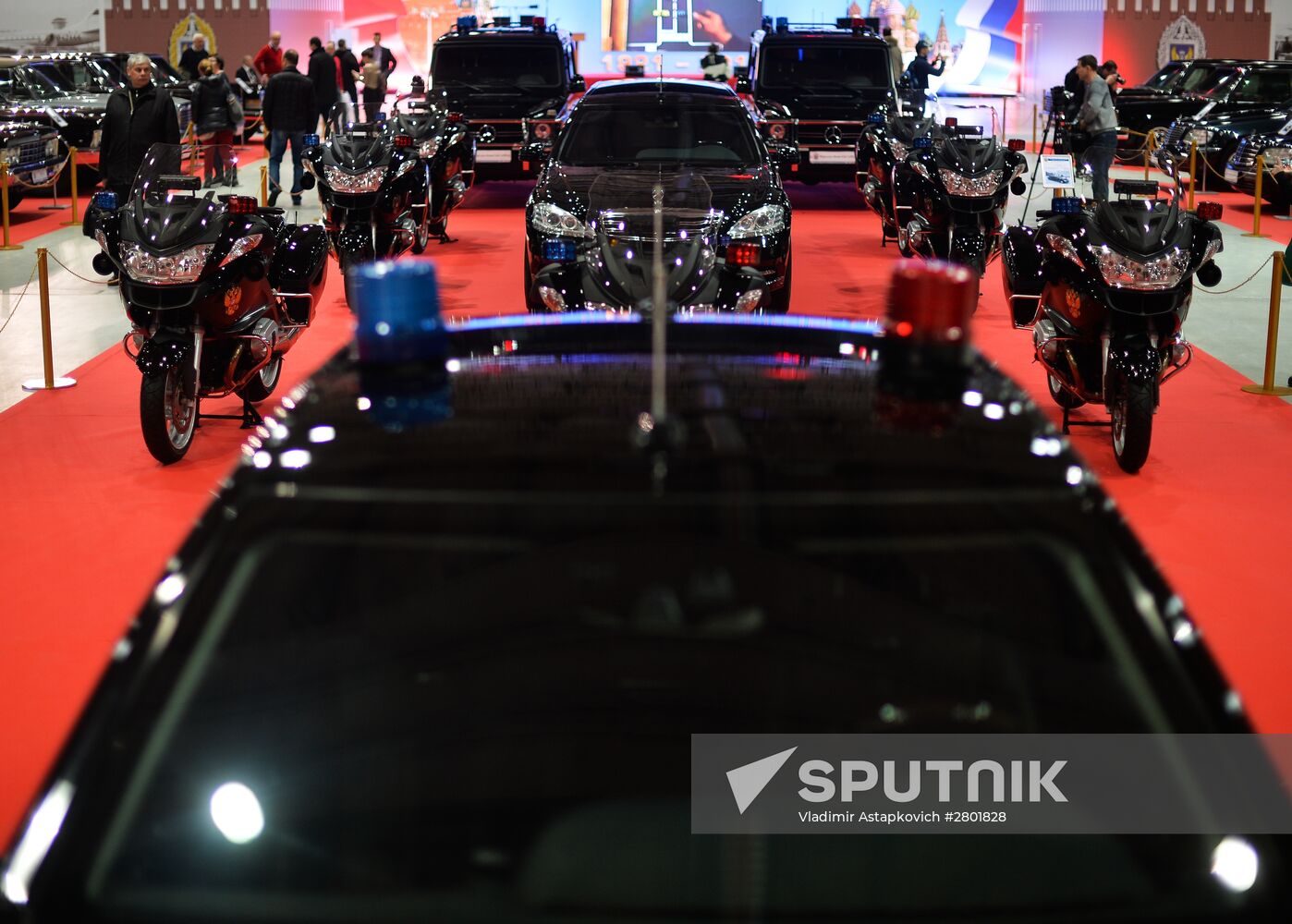 "Special Purpose Garage" exhibition