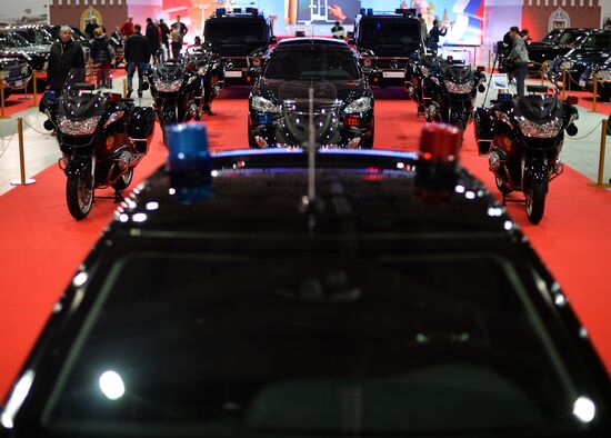 "Special Purpose Garage" exhibition