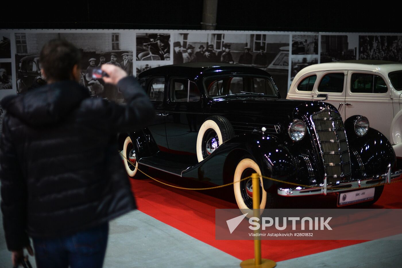 "Special Purpose Garage" exhibition