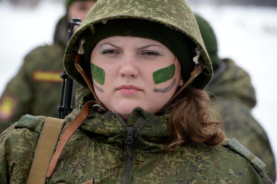 "Makeup under Camouflage" contest for female troops in Pereslavl-Zalessky