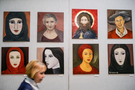 Opening of 19th Moscow International Art Salon "Central House of Artists-2016. The Image of the Time"