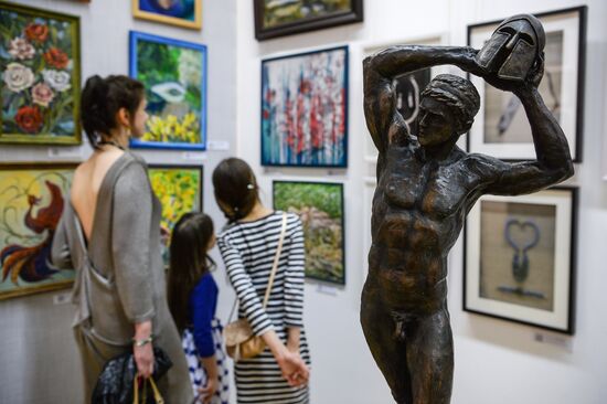 Opening of 19th Moscow International Art Salon "Central House of Artists-2016. The Image of the Time"